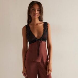 MADE FOR THIS LOUNGE TOP BROWN MINK